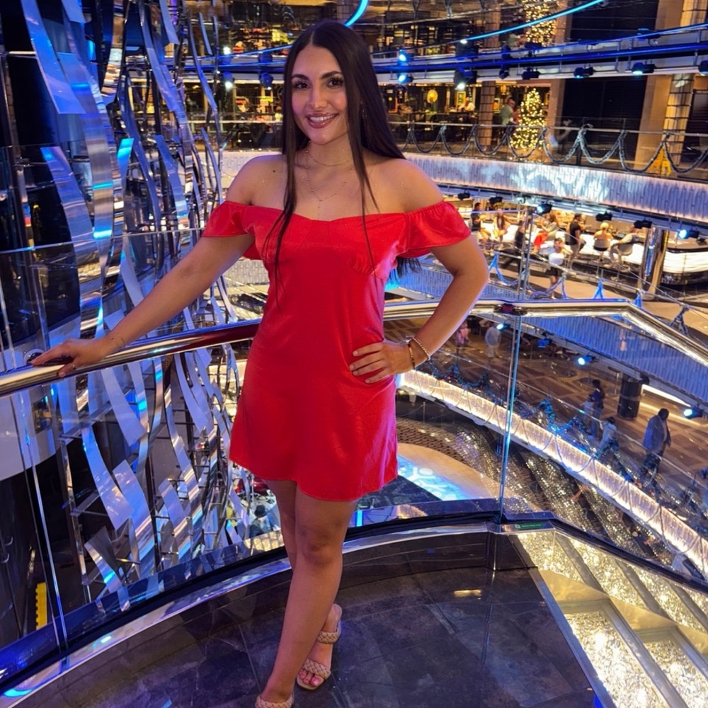 Chic Scarlet Off-Shoulder Mini Dress
